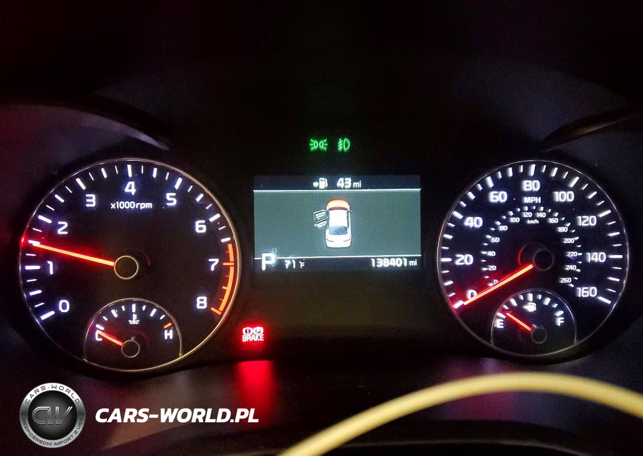2019 Kia Optima Sx VIN:5XXGW4L27KG290675 - 9
