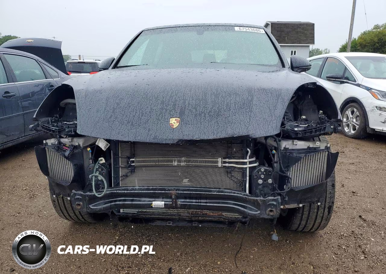 2018 Porsche Cayenne S VIN:WP1AB2A29JLA60447 - 5