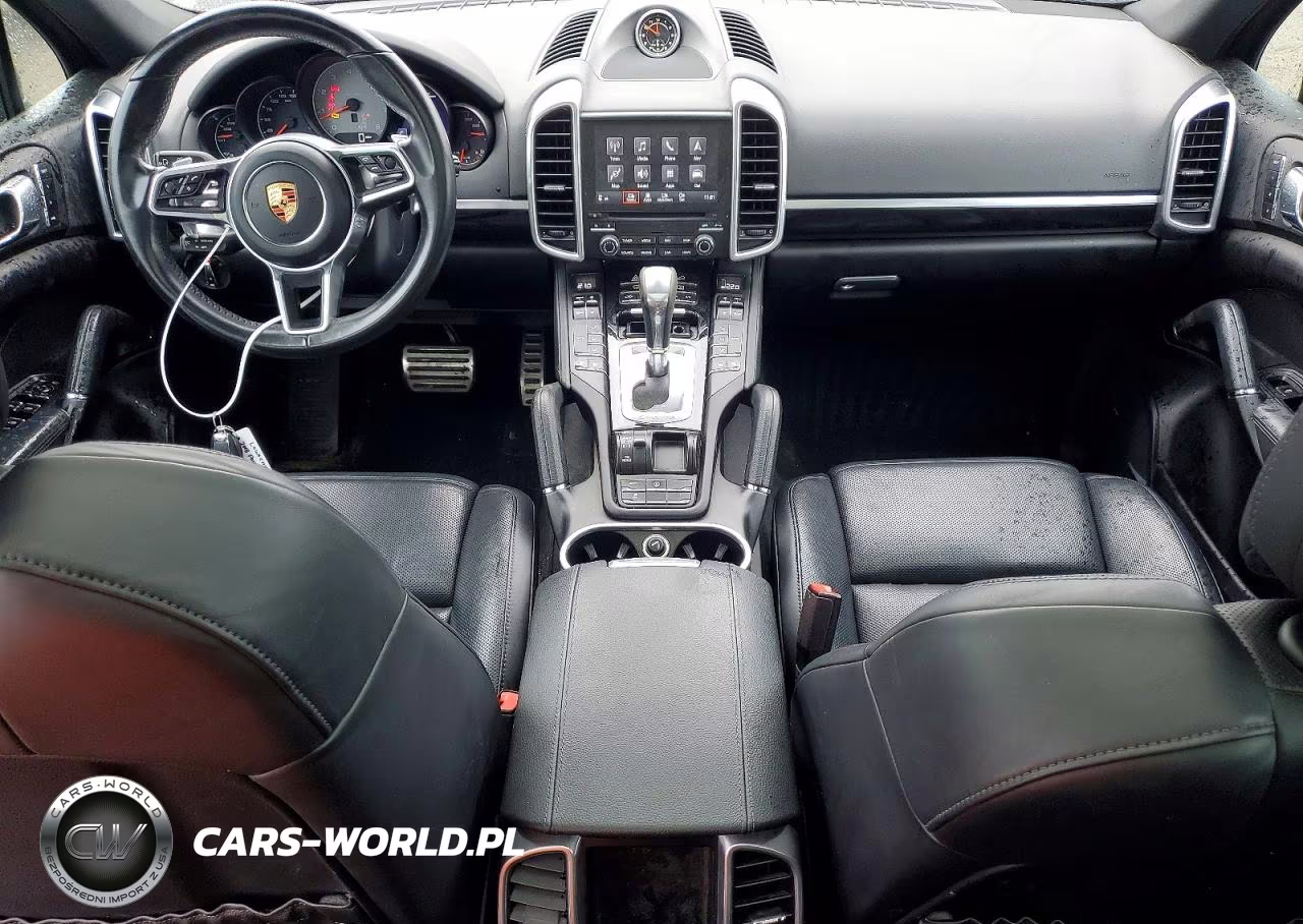 2018 Porsche Cayenne S VIN:WP1AB2A29JLA60447 - 8