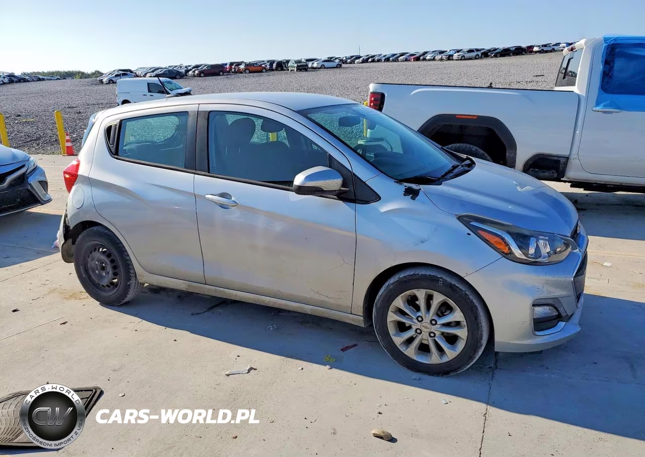 2021 Chevrolet Spark 1Lt (Lt) VIN:KL8CD6SA7MC718345 - 4
