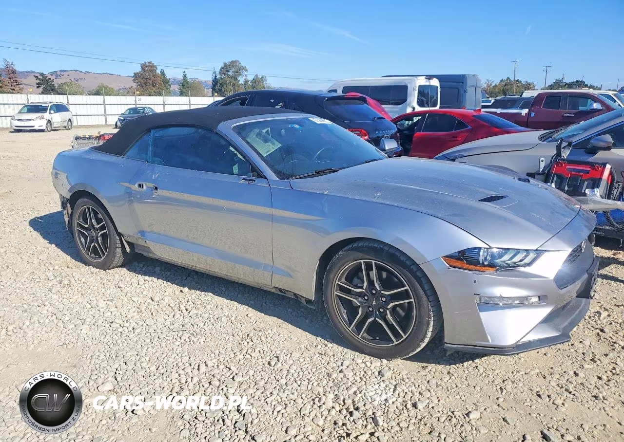 2020 Ford Mustang VIN:1FATP8UH1L5125786 - 4