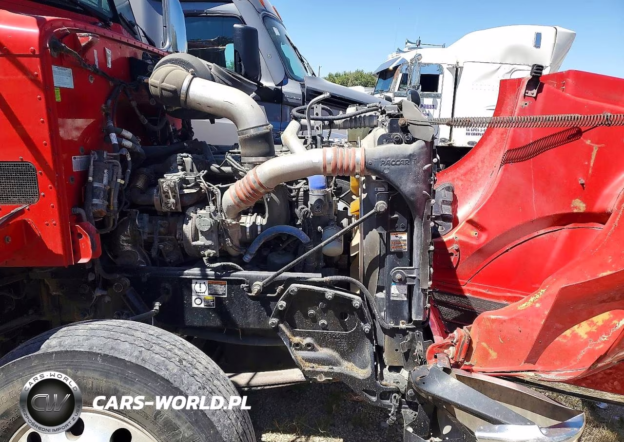 2016 Peterbilt 384 Semi Truck VIN:1XPVDP9X9GD148961 - 11