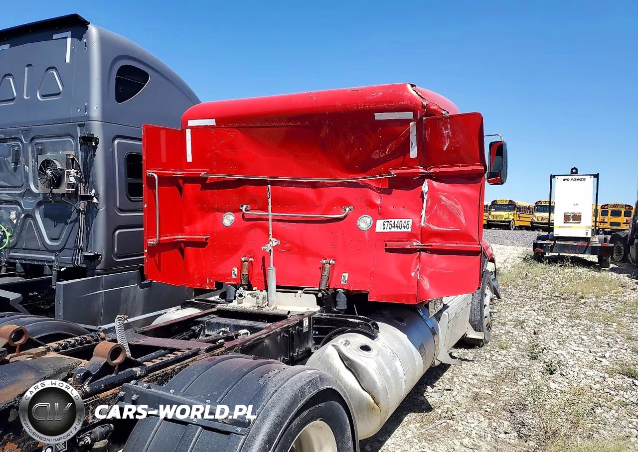 2016 Peterbilt 384 Semi Truck VIN:1XPVDP9X9GD148961 - 12