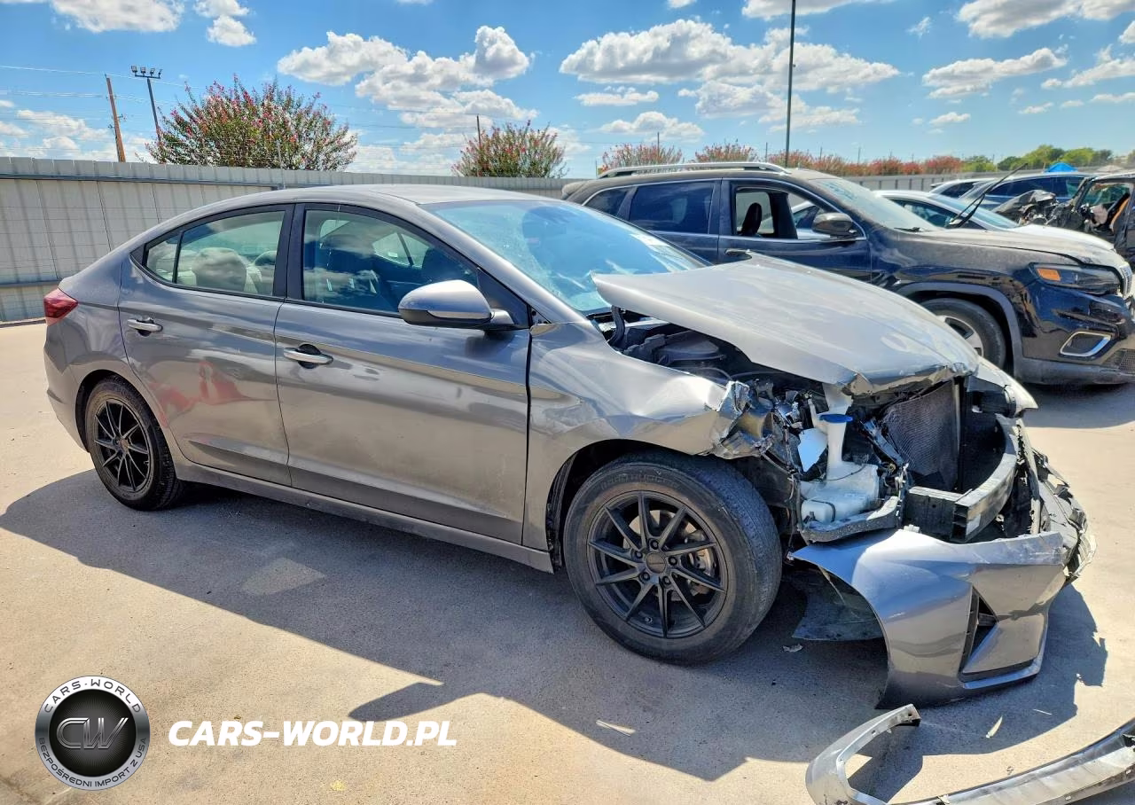 2019 Hyundai Elantra Sel VIN:5NPD84LF8KH436439 - 4