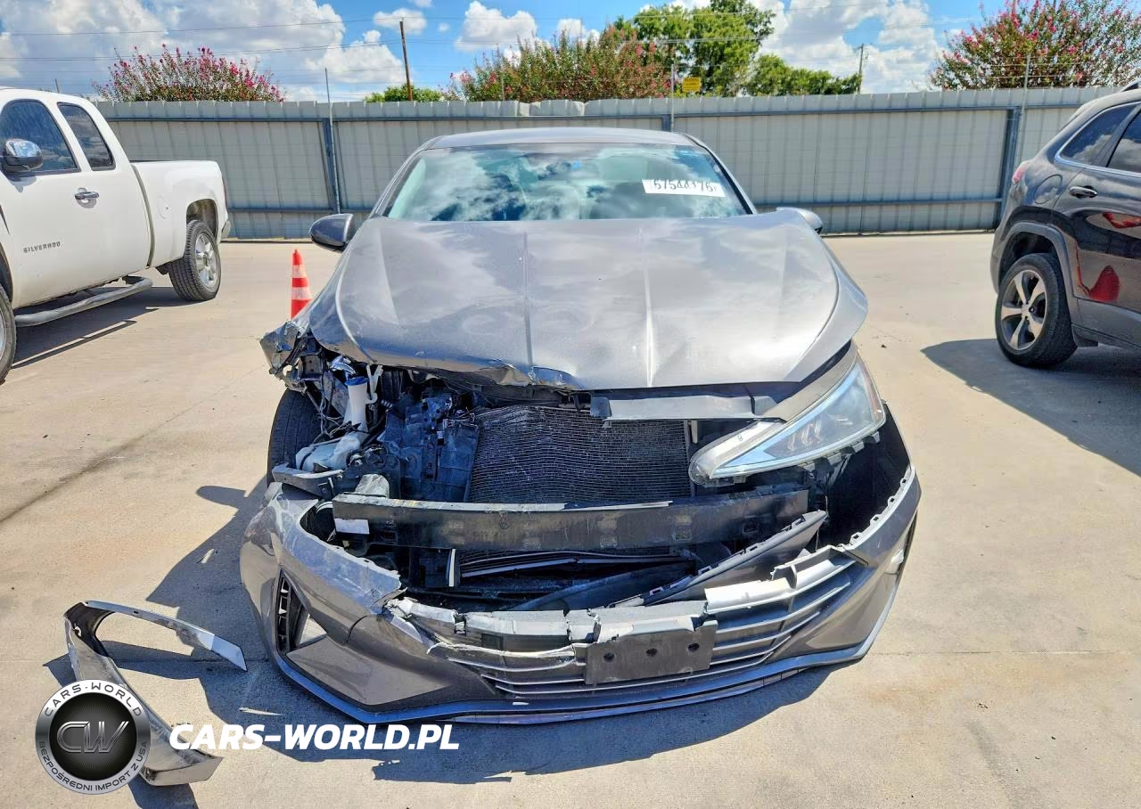 2019 Hyundai Elantra Sel VIN:5NPD84LF8KH436439 - 5