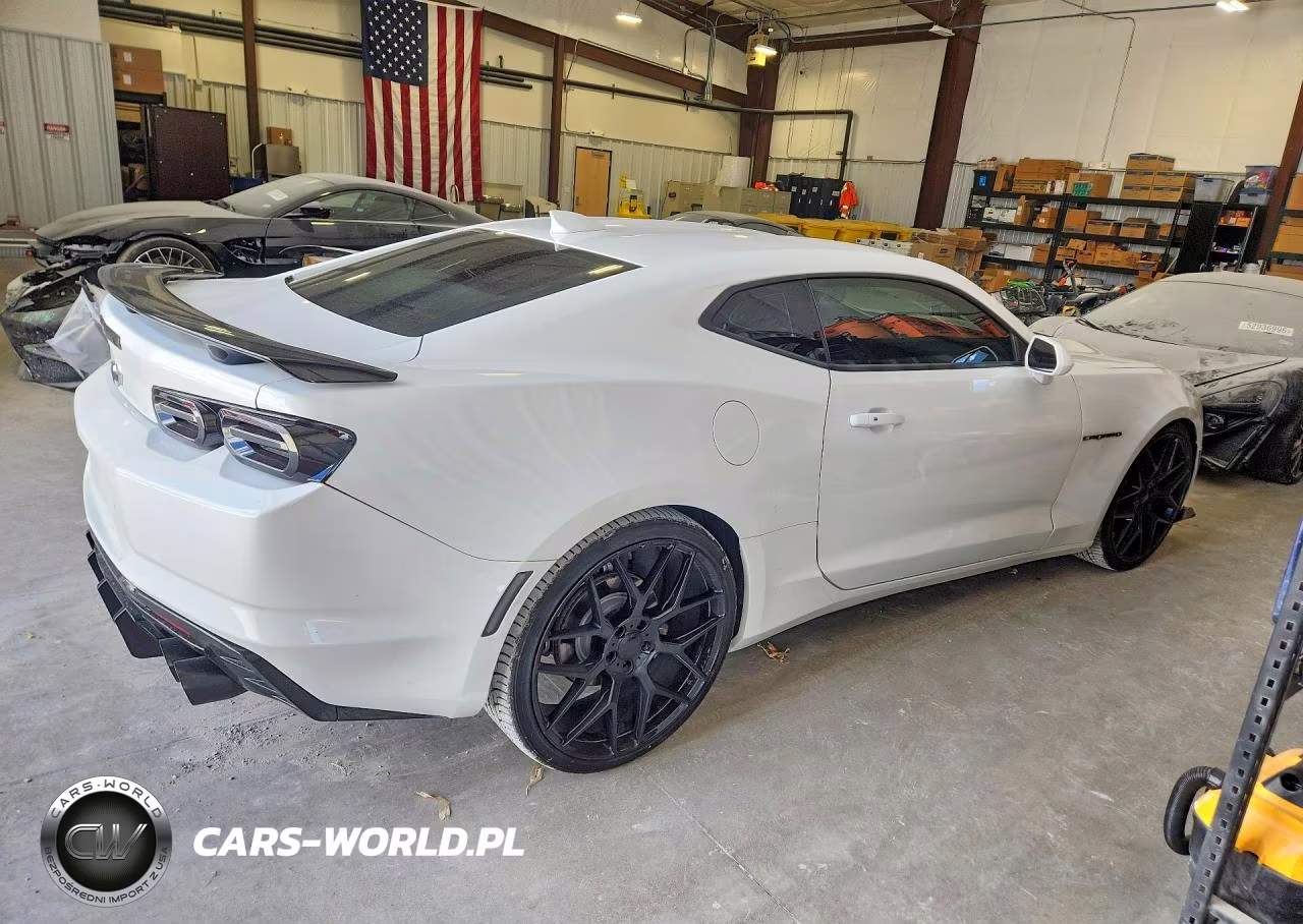 2020 Chevrolet Camaro Rwd Lt1 VIN:1G1FE1R75L0133450 - 3