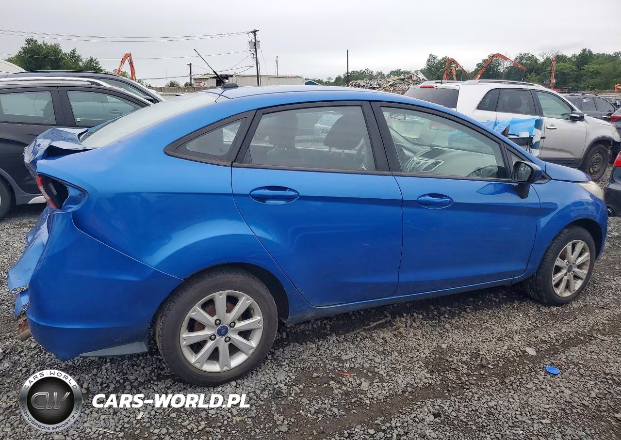 2011 Ford Fiesta Se VIN:3FADP4BJXBM151184 - 3