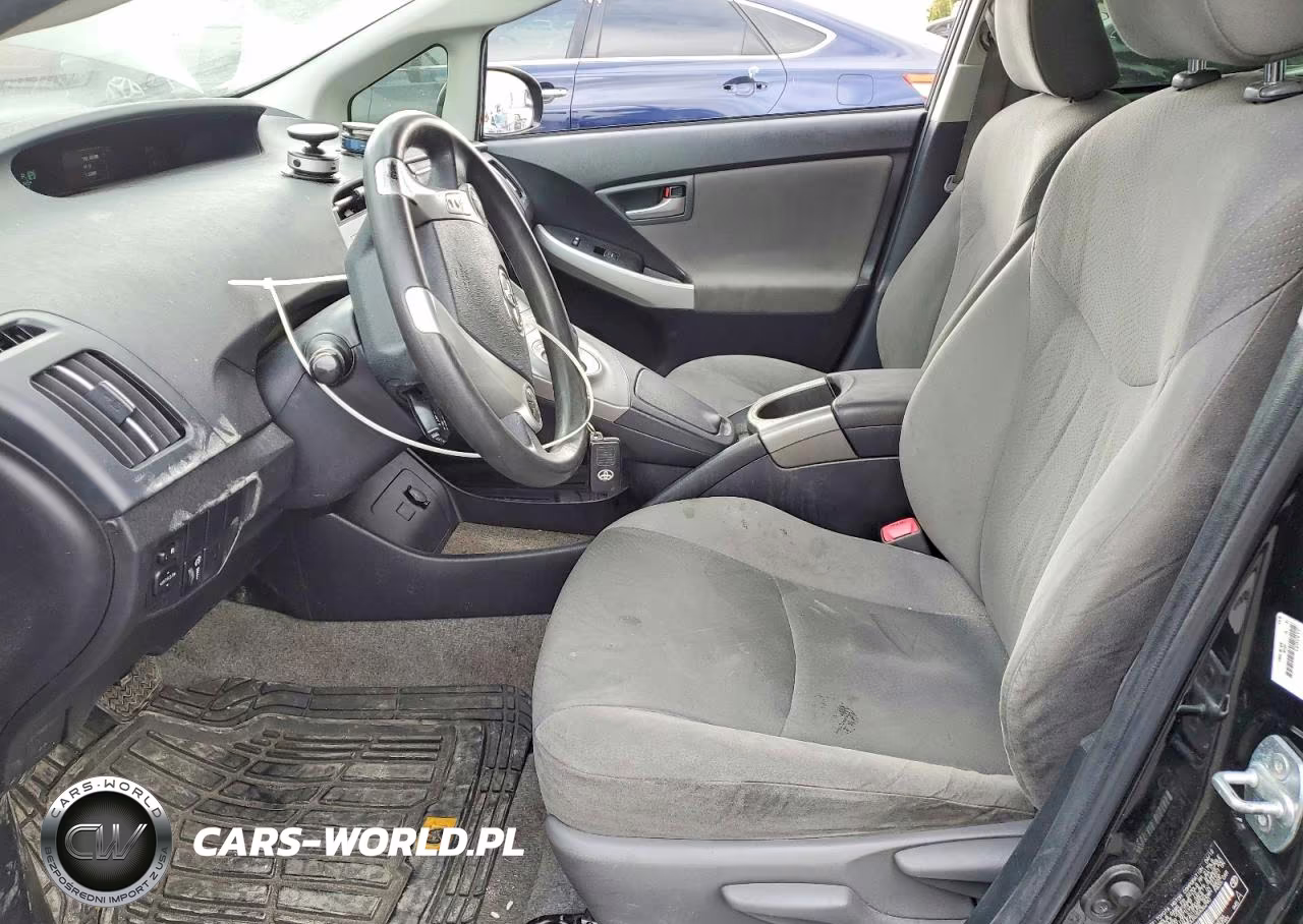 2012 Toyota Prius Three VIN:JTDKN3DUXC5436290 - 7