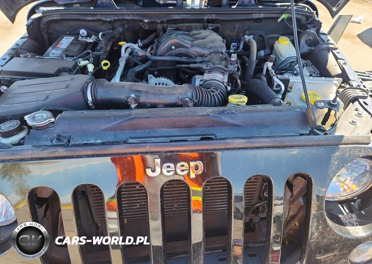 2013 Jeep Wrangler Unlimited Sahara VIN:1C4HJWEG6DL579721 - 12