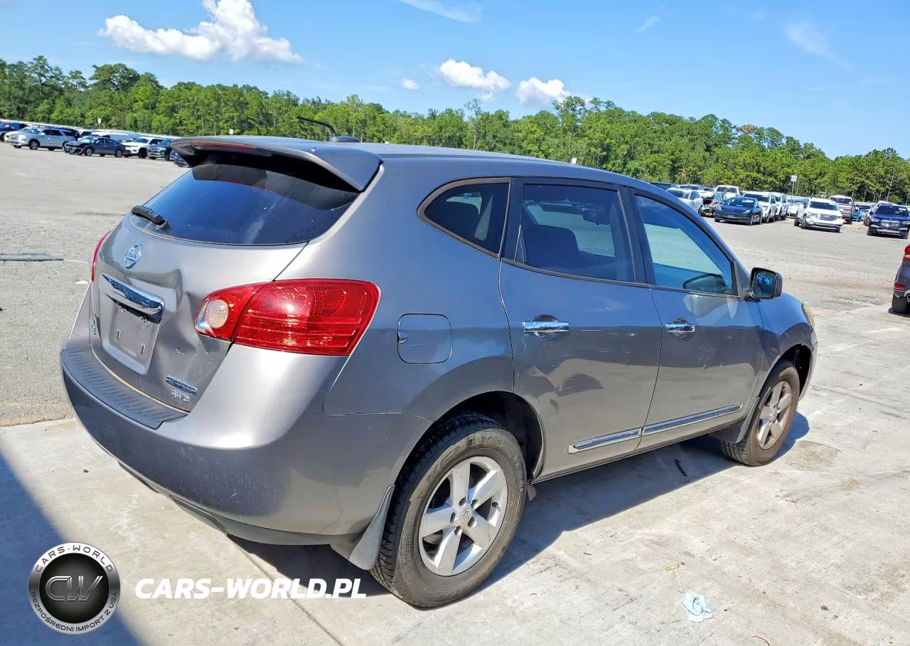 2013 Nissan Rogue S VIN:JN8AS5MV5DW601431 - 3