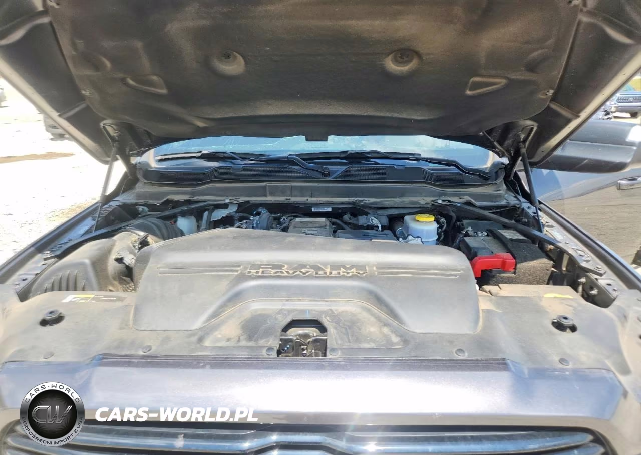 2022 Ram 2500 Laramie VIN:3C6UR5FL7NG337877 - 11