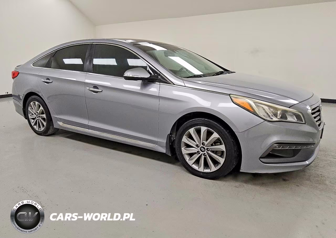2016 Hyundai Sonata Limited VIN:5NPE34AF5GH345223 - 4