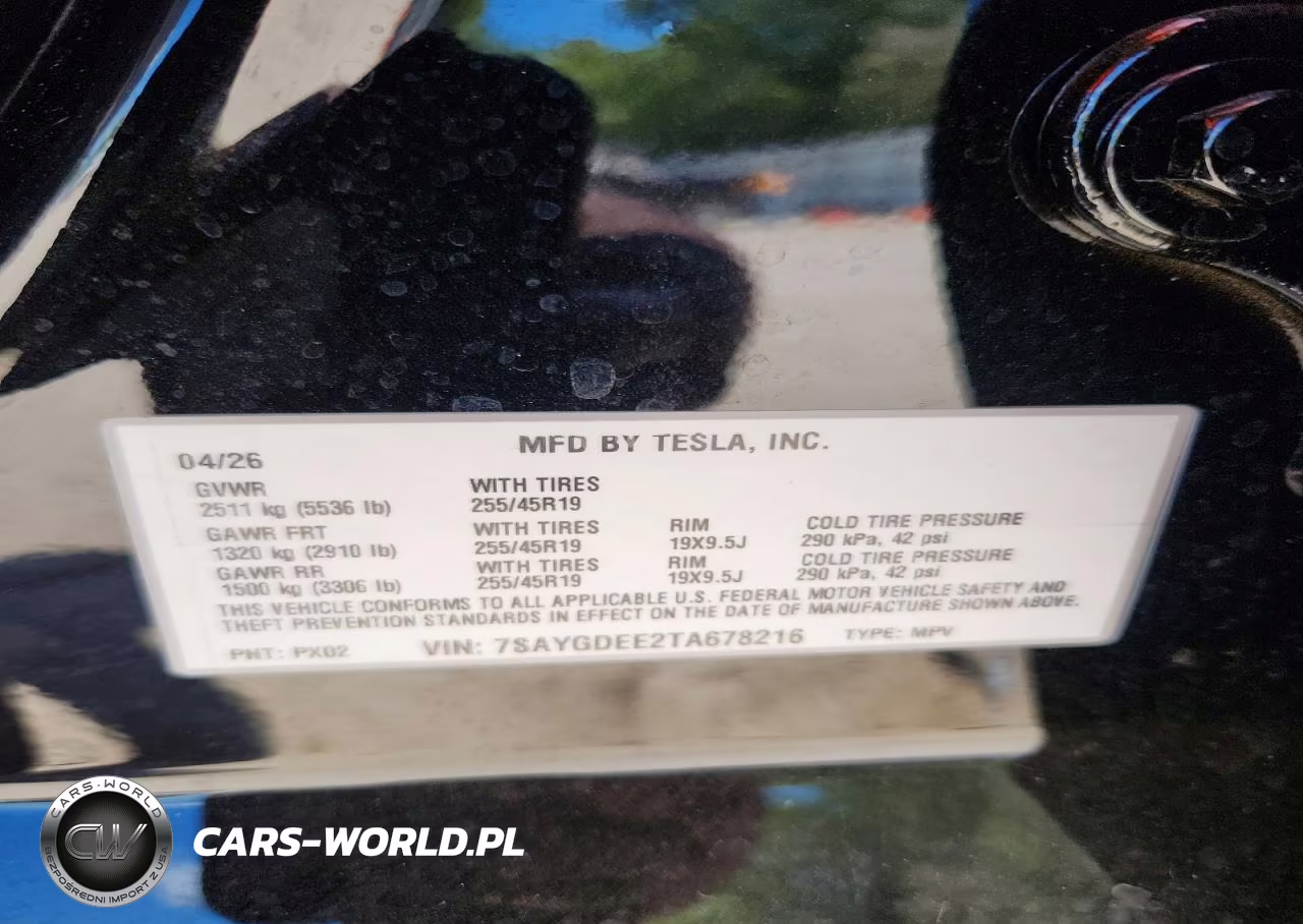 2026 Tesla Model Y VIN:7SAYGDEE2TA678216 - 12