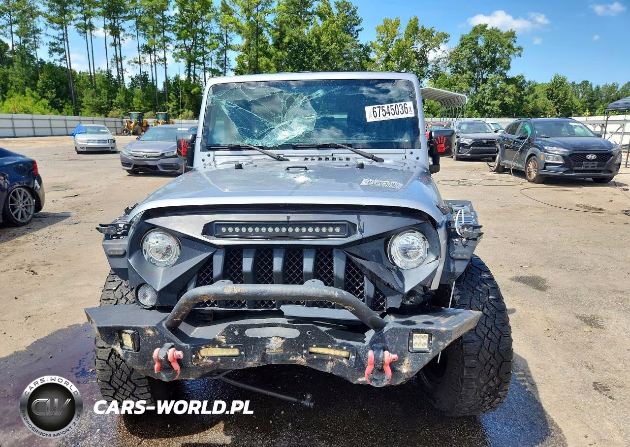 2018 Jeep Wrangler Unlimited Sahara VIN:1C4BJWEG0JL842545 - 5