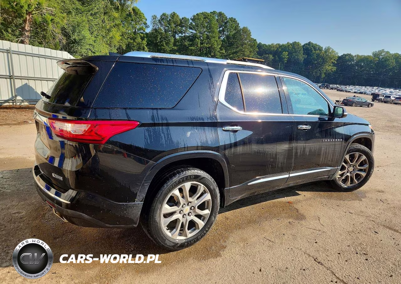 2018 Chevrolet Traverse Premier VIN:1GNEVJKW4JJ201353 - 3