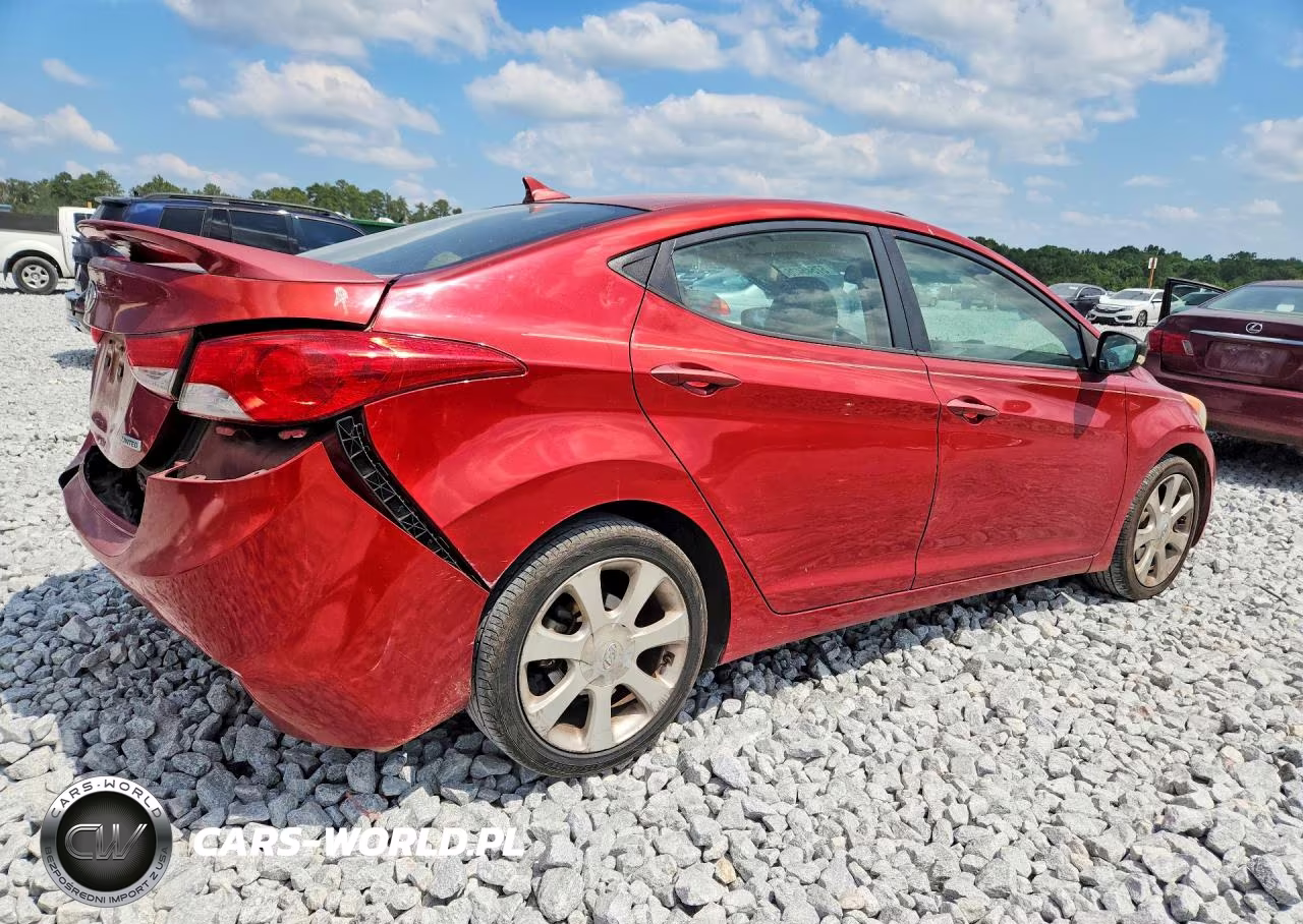 2013 Hyundai Elantra Limited VIN:KMHDH4AE2DU865817 - 3