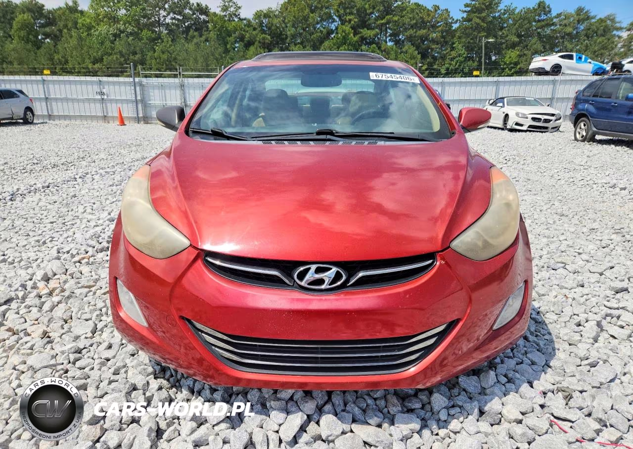2013 Hyundai Elantra Limited VIN:KMHDH4AE2DU865817 - 5
