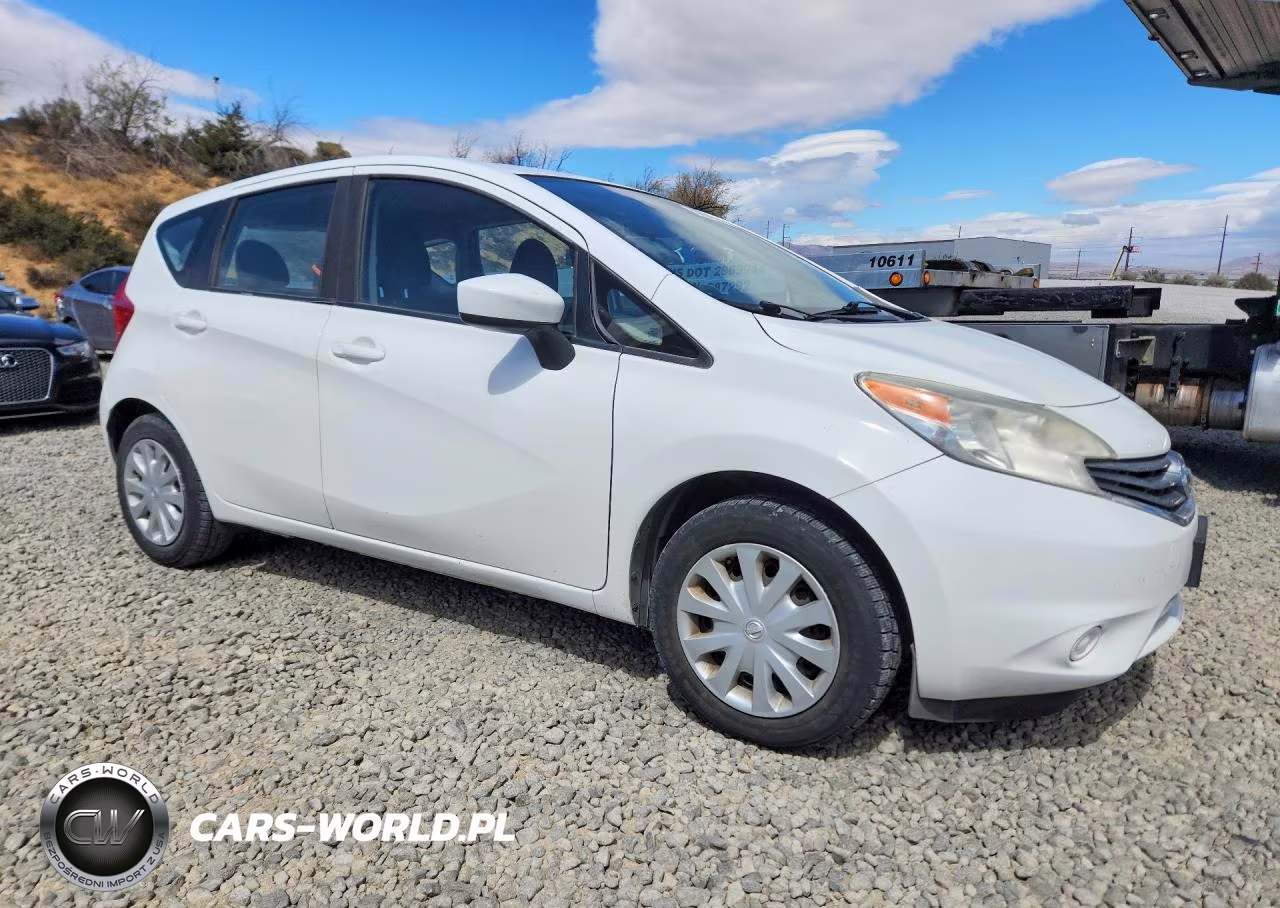 2016 Niss Versa Note VIN:3N1CE2CP4GL388157 - 4