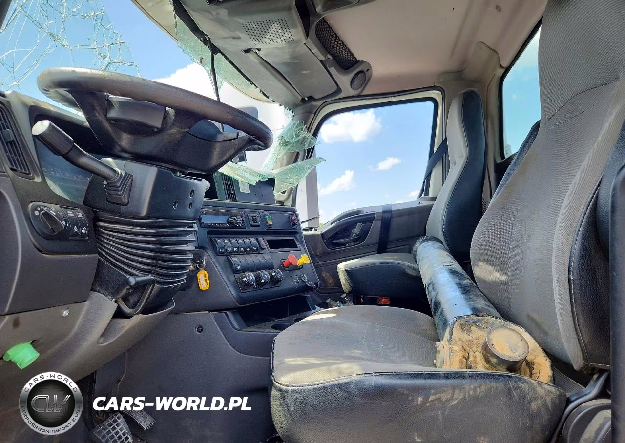 2018 International Lt625 Semi Truck VIN:3HSDZTZR1JN213730 - 7