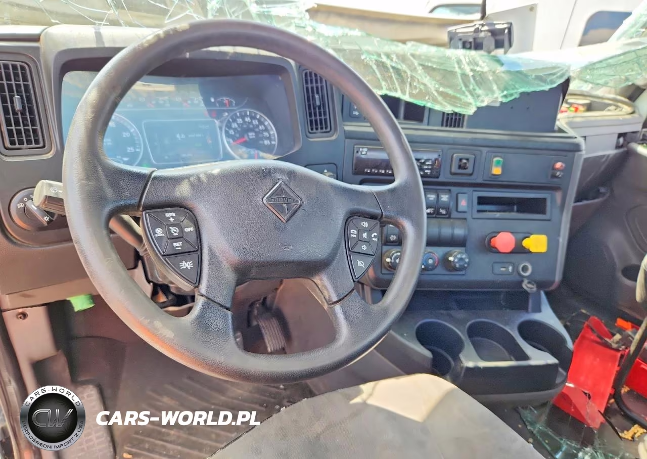 2018 International Lt625 Semi Truck VIN:3HSDZTZR1JN213730 - 8