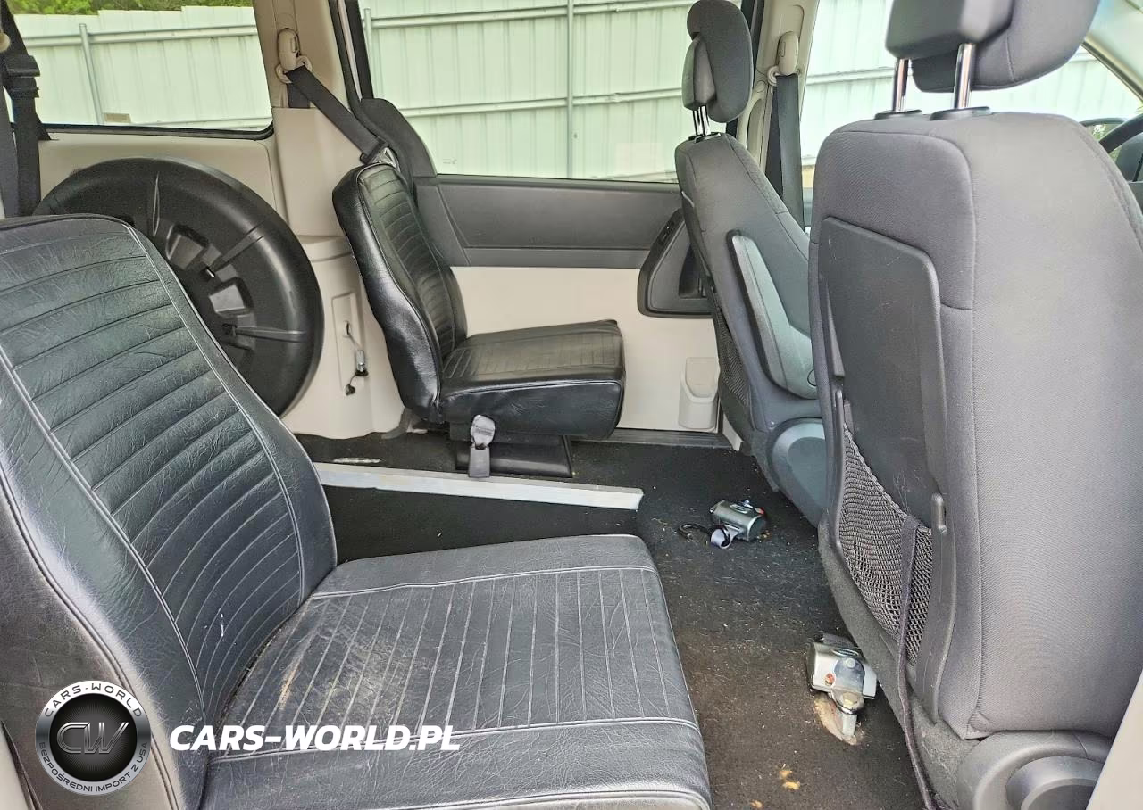 2010 Dodge Grand Caravan Se VIN:2D4RN4DE3AR384226 - 11
