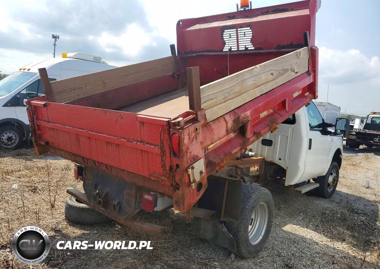 2015 Ford F350 Super Duty Dump Truck VIN:1FDRF3H69FEB00315 - 3