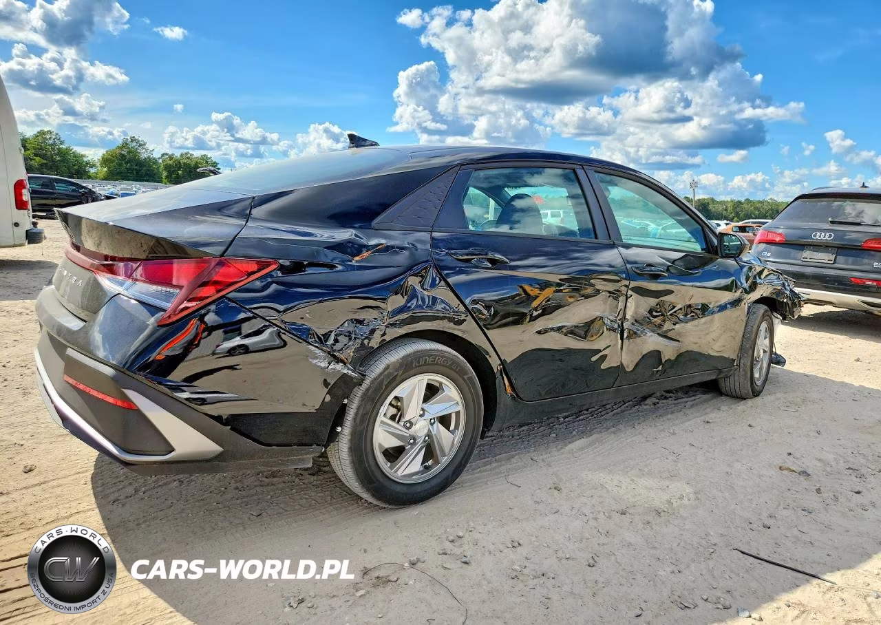 2026 Hyundai Elantra Se VIN:KMHLL4DG6TU168706 - 3