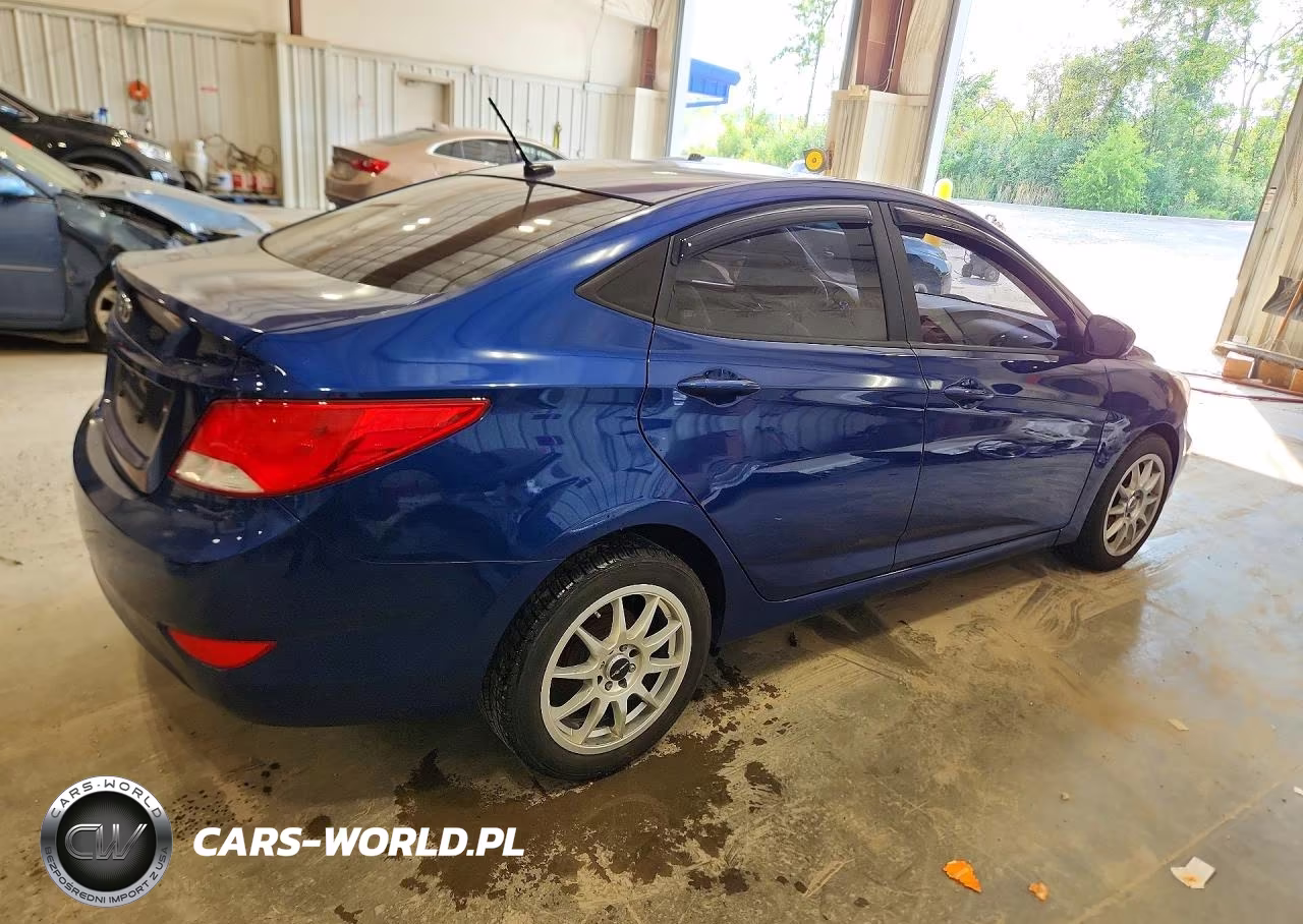 2015 Hyundai Accent Gls VIN:KMHCT4AE9FU862331 - 3