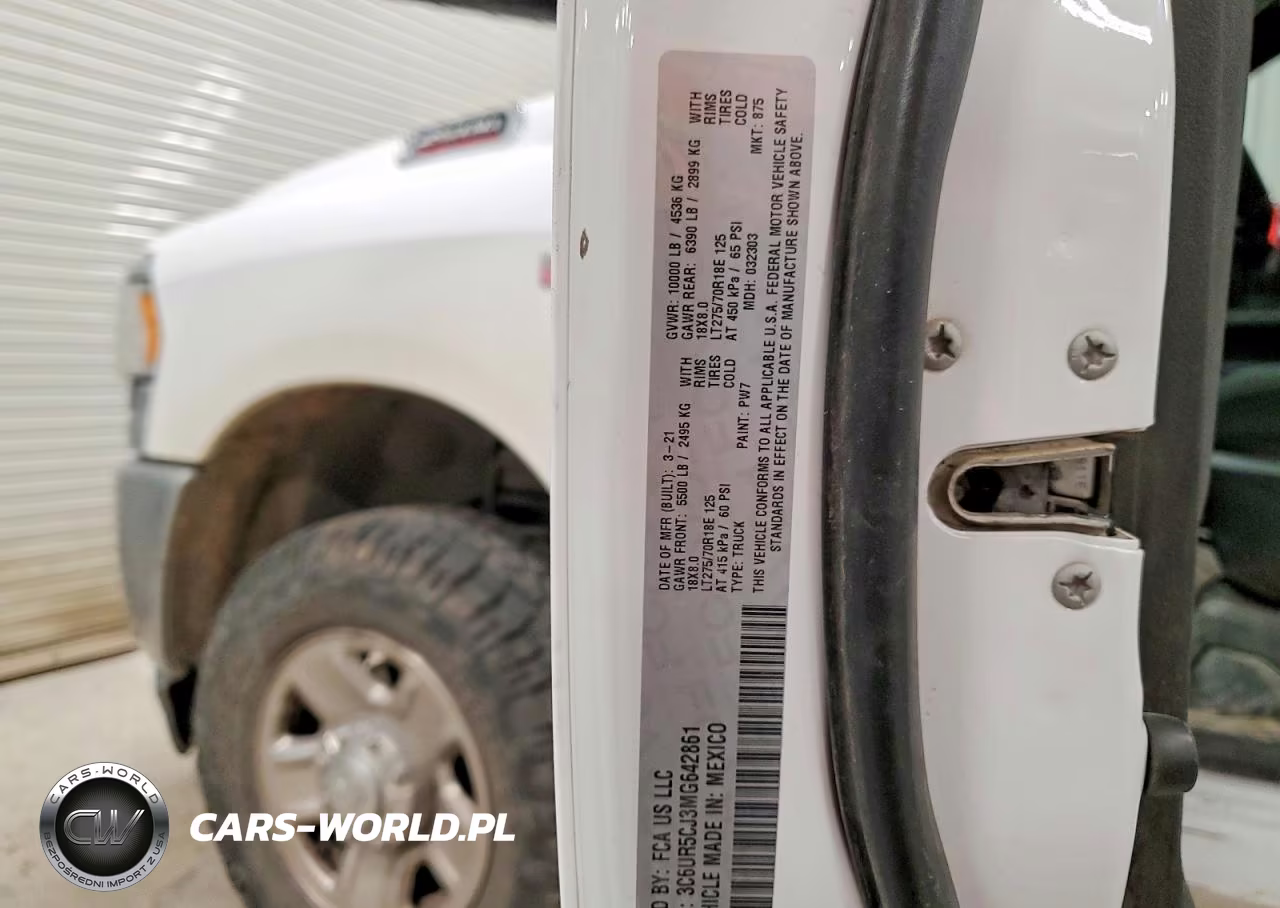 2021 Ram 2500 Tradesman VIN:3C6UR5CJ3MG642861 - 13