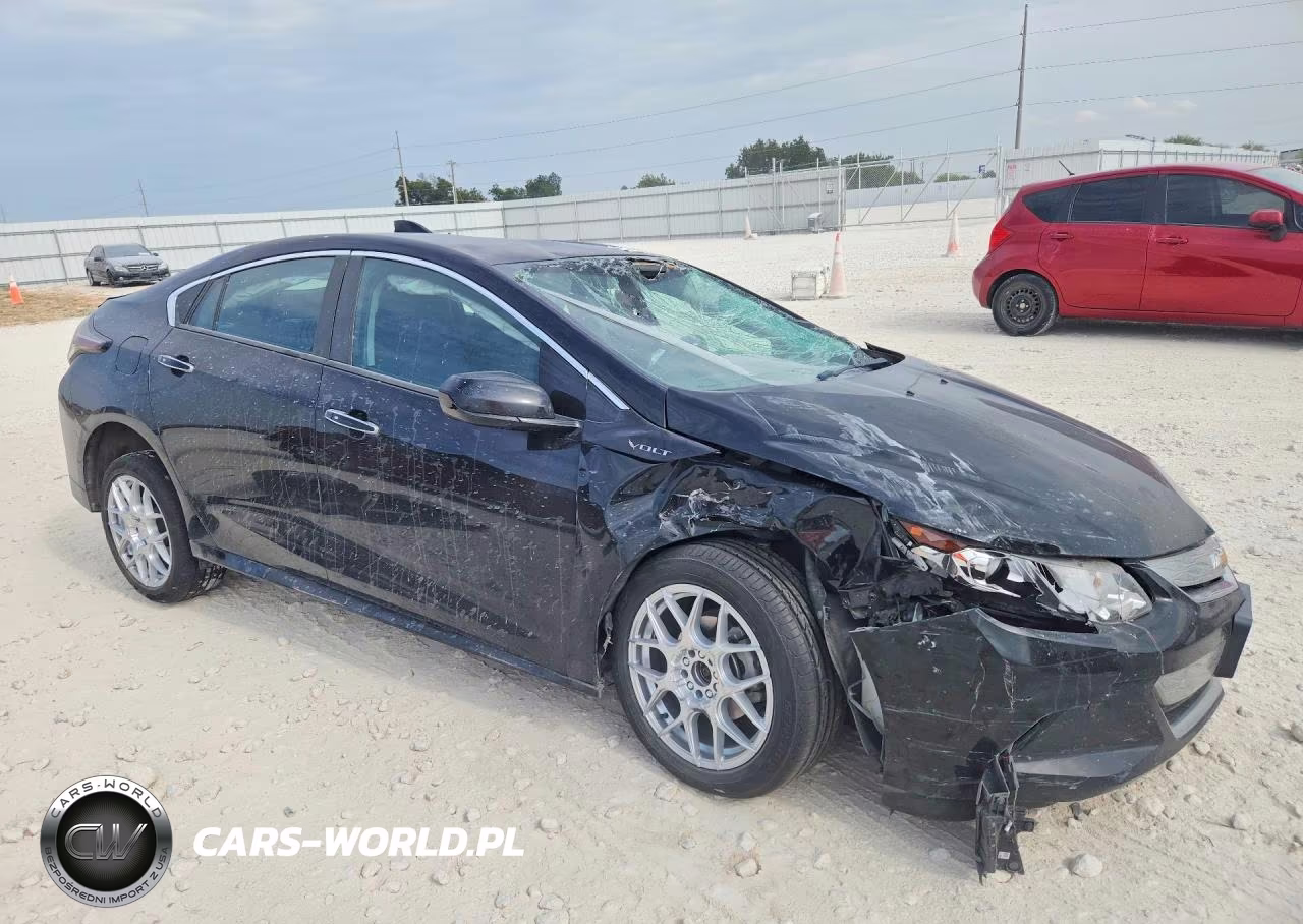 2018 Chevrolet Volt Lt VIN:1G1RC6S59JU125155 - 4