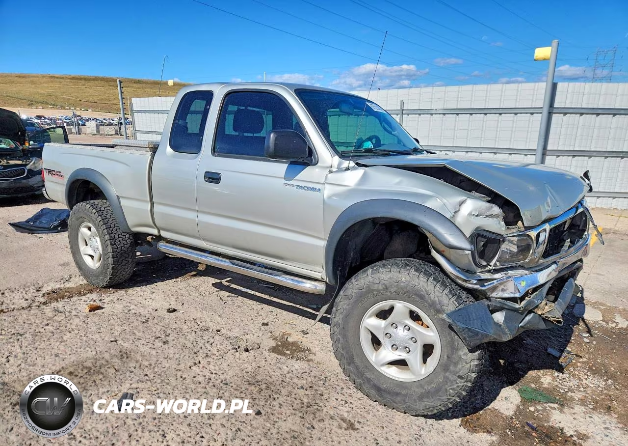2003 Toyota Tacoma V6 VIN:5TEWN72N93Z297531 - 4