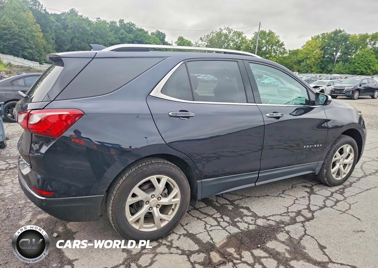 2020 Chevrolet Equinox Premier VIN:3GNAXXEV0LS544466 - 3