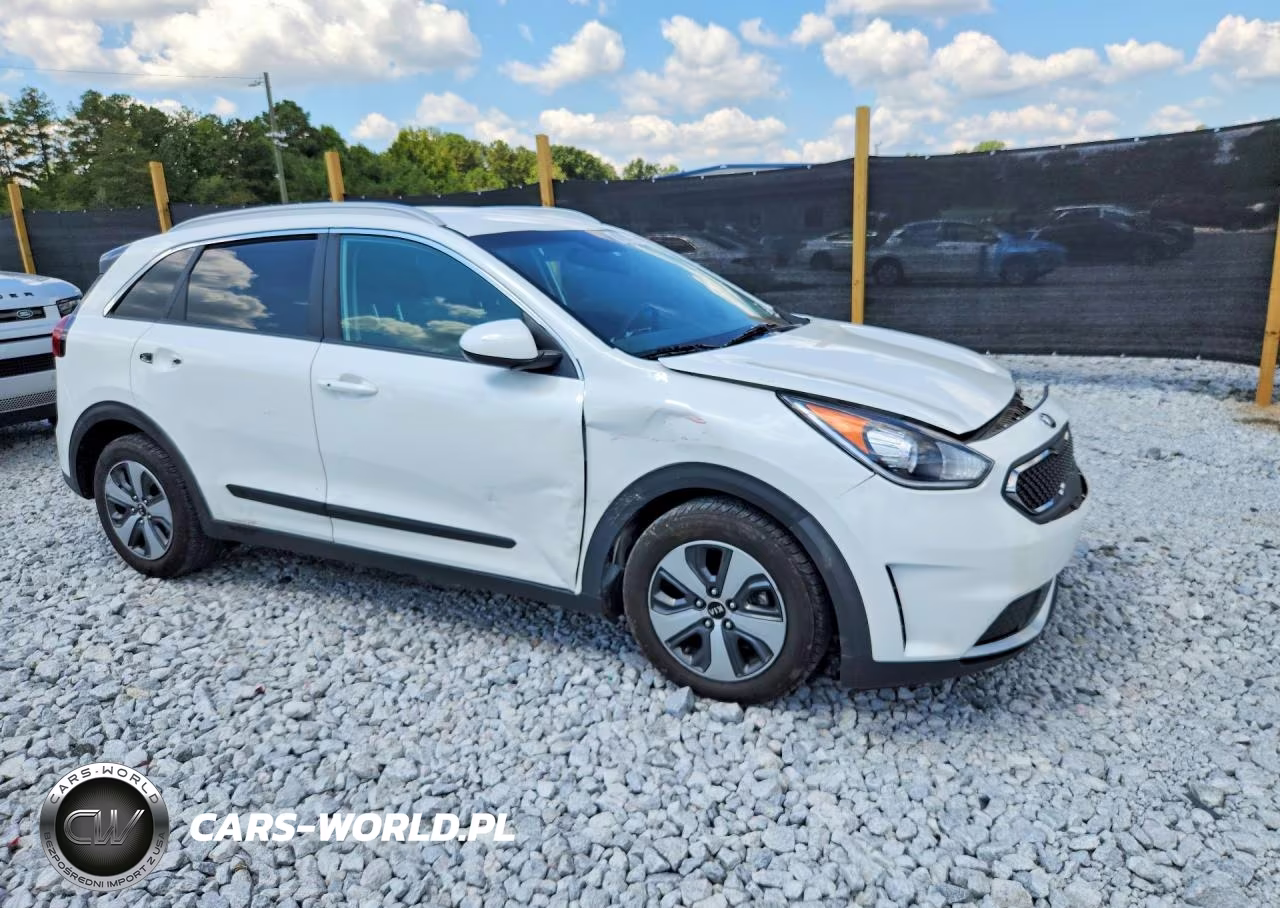 2018 Kia Niro Lx VIN:KNDCB3LC6J5188476 - 4