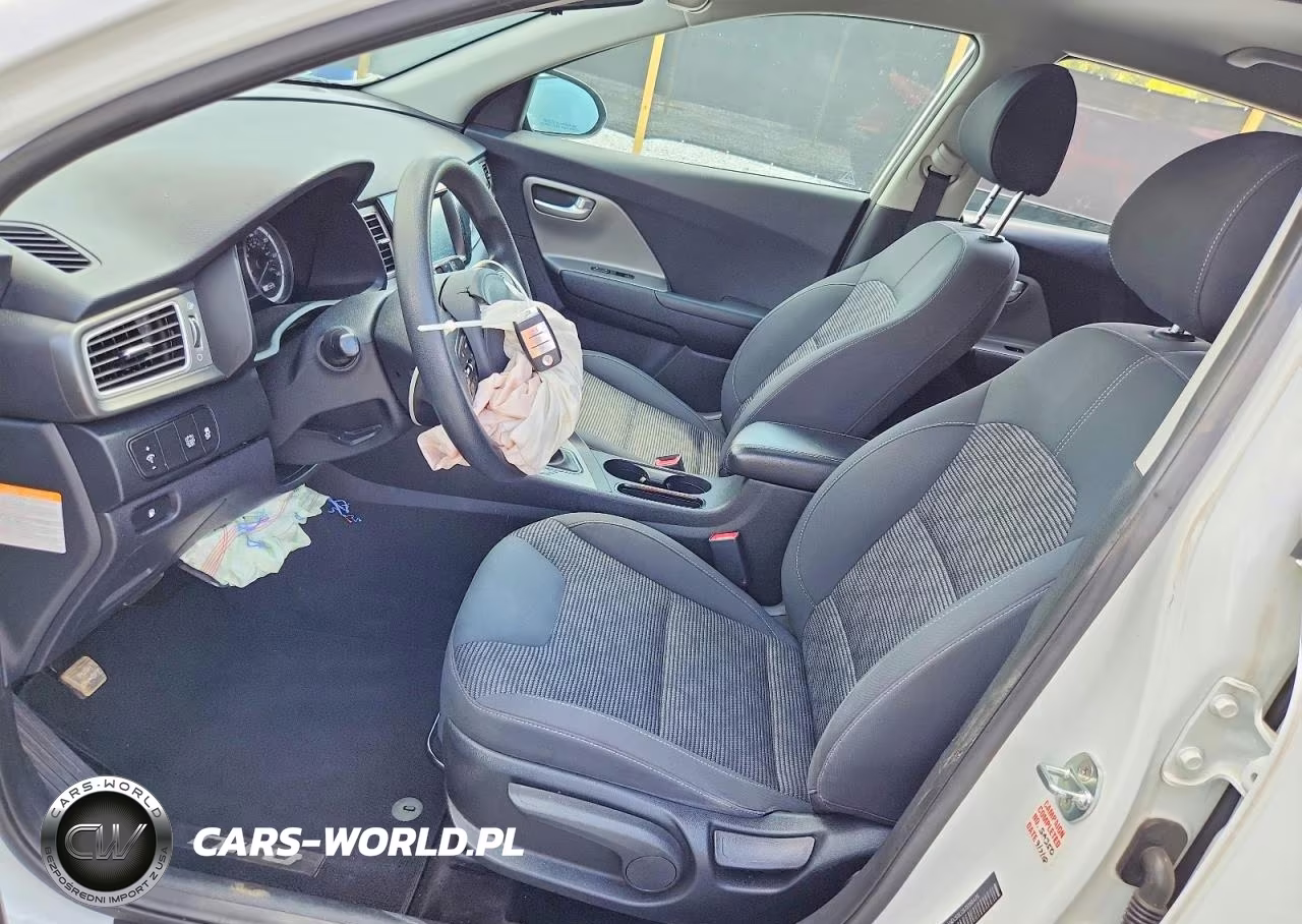 2018 Kia Niro Lx VIN:KNDCB3LC6J5188476 - 7