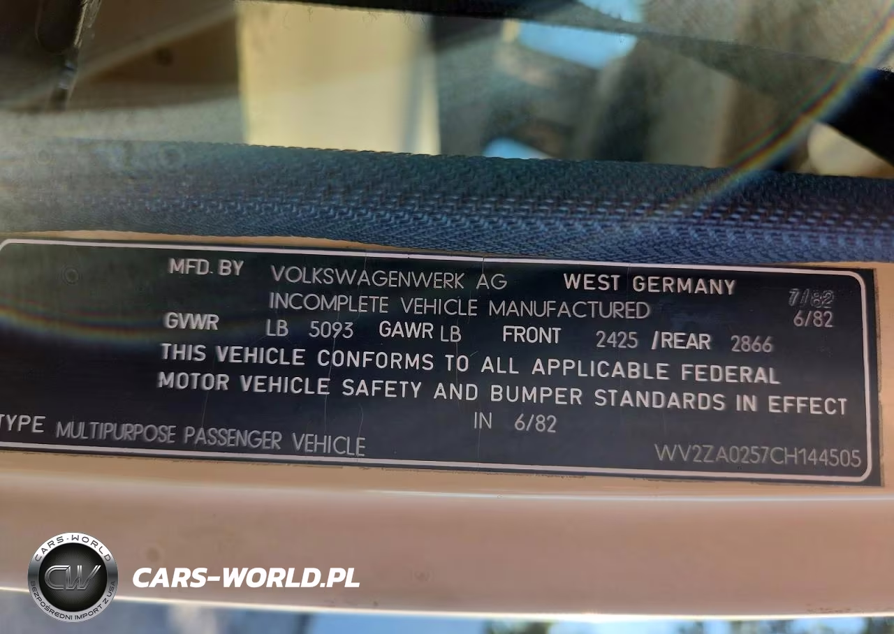 1982 Volkswagen Vanagon Campmobile VIN:WV2ZA0257CH144505 - 13