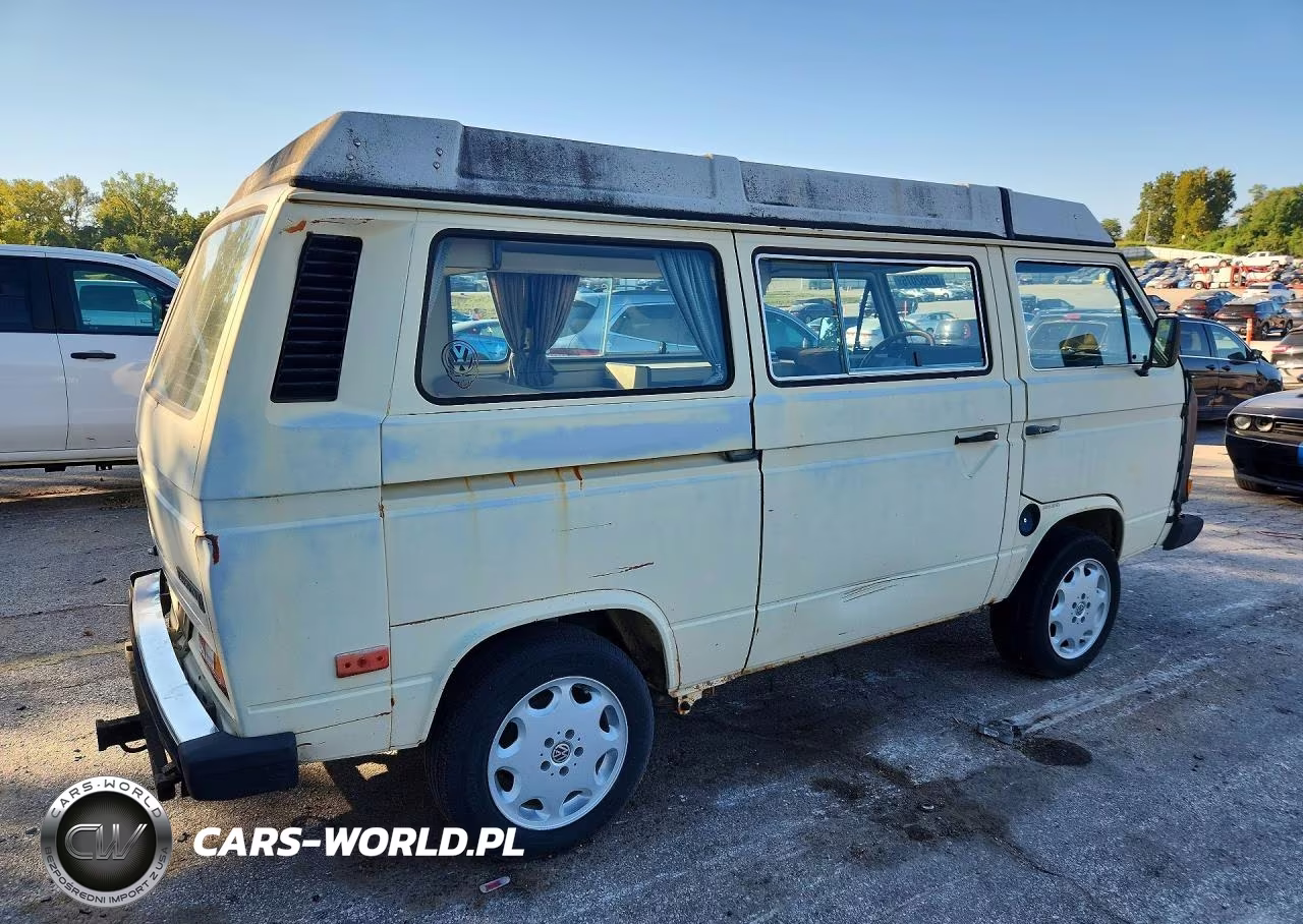 1982 Volkswagen Vanagon Campmobile VIN:WV2ZA0257CH144505 - 3