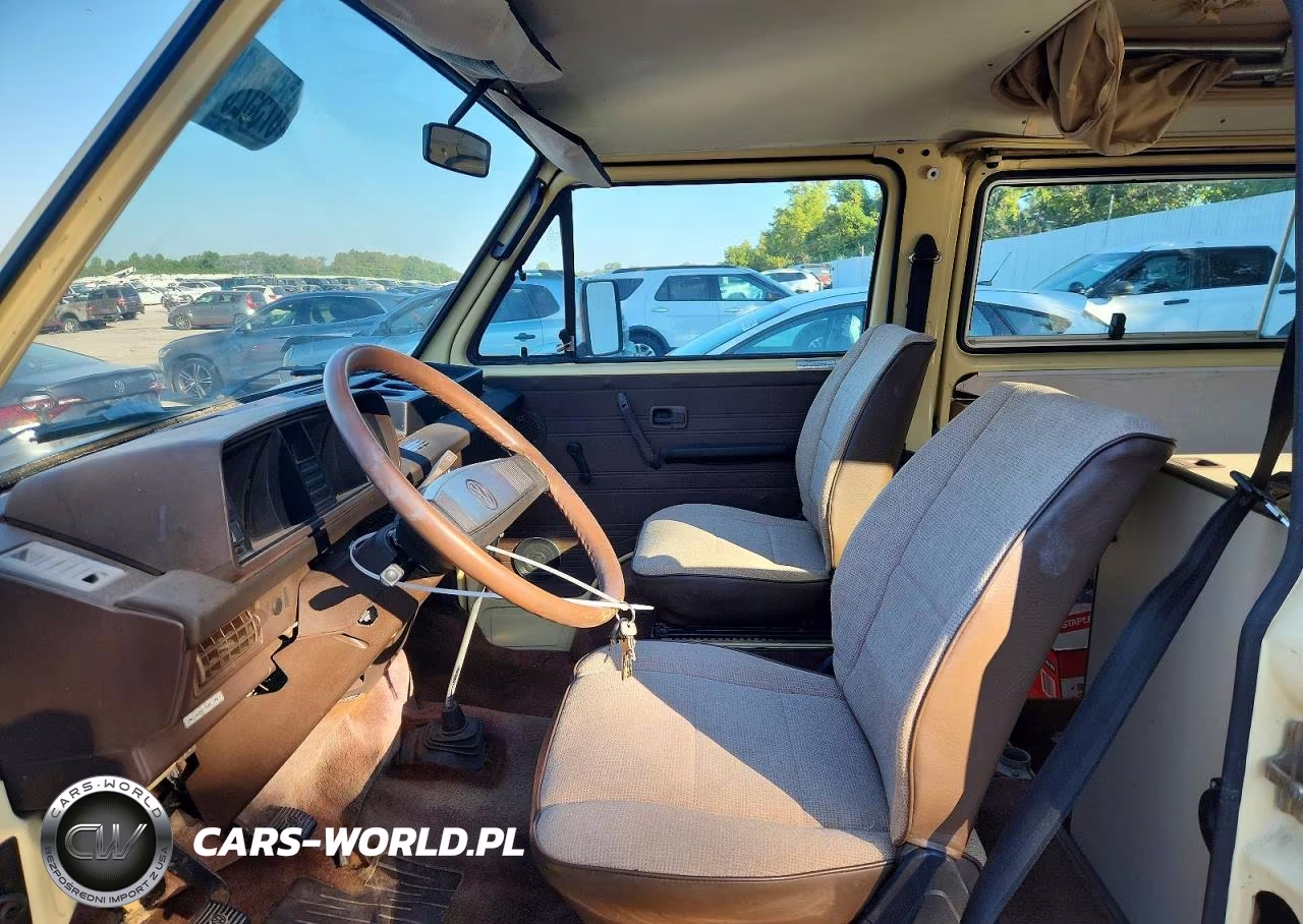 1982 Volkswagen Vanagon Campmobile VIN:WV2ZA0257CH144505 - 7