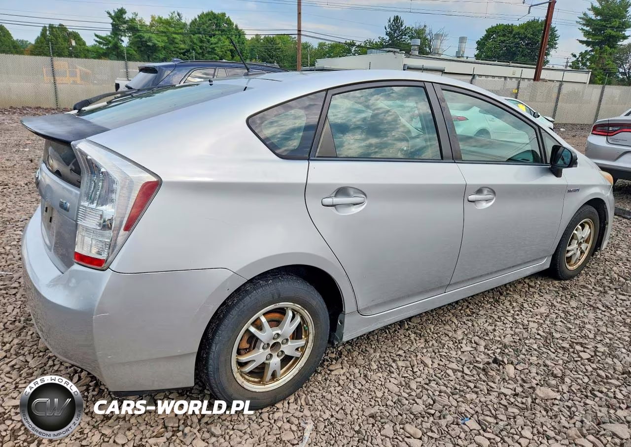2010 Toyota Prius Iii VIN:JTDKN3DU7A5084749 - 3
