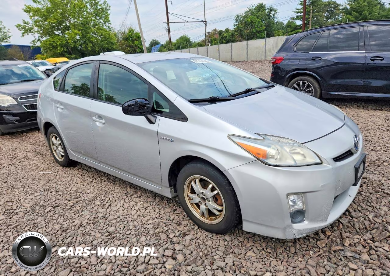 2010 Toyota Prius Iii VIN:JTDKN3DU7A5084749 - 4