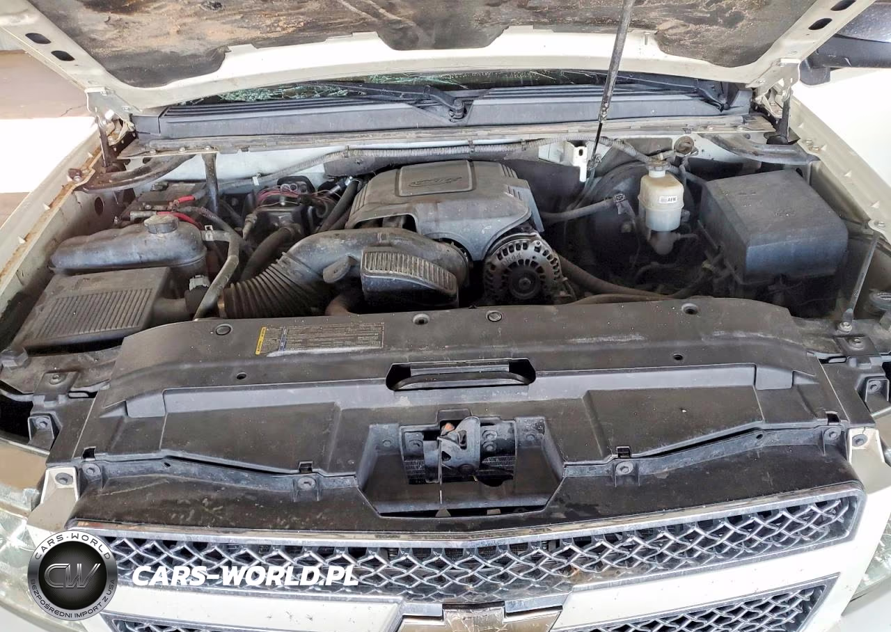 2011 Chevrolet Suburban C1500 Ltz VIN:1GNSCKE07BR175002 - 11