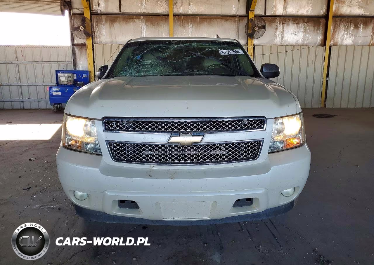 2011 Chevrolet Suburban C1500 Ltz VIN:1GNSCKE07BR175002 - 5