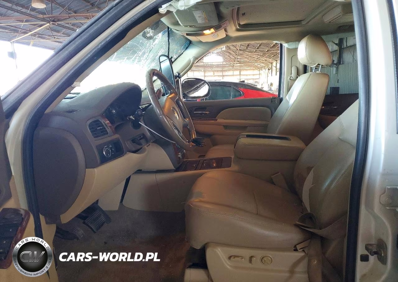 2011 Chevrolet Suburban C1500 Ltz VIN:1GNSCKE07BR175002 - 7