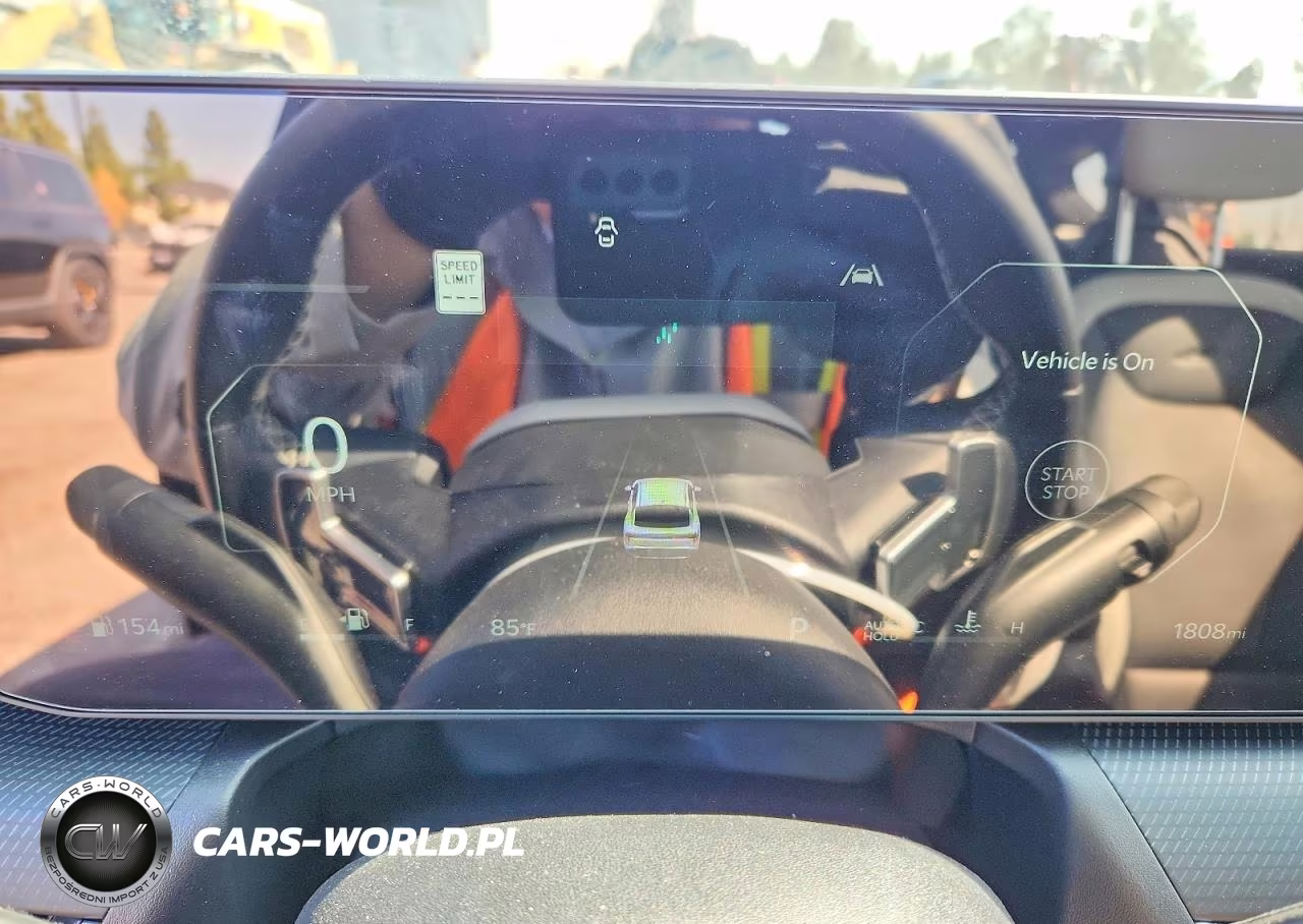 2025 Kia K4 Gt Line VIN:3KPFW4DE3SE247335 - 9