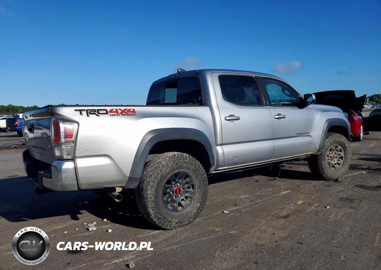 2020 Toyota Tacoma Trd Off-Road VIN:3TMCZ5AN1LM319967 - 3