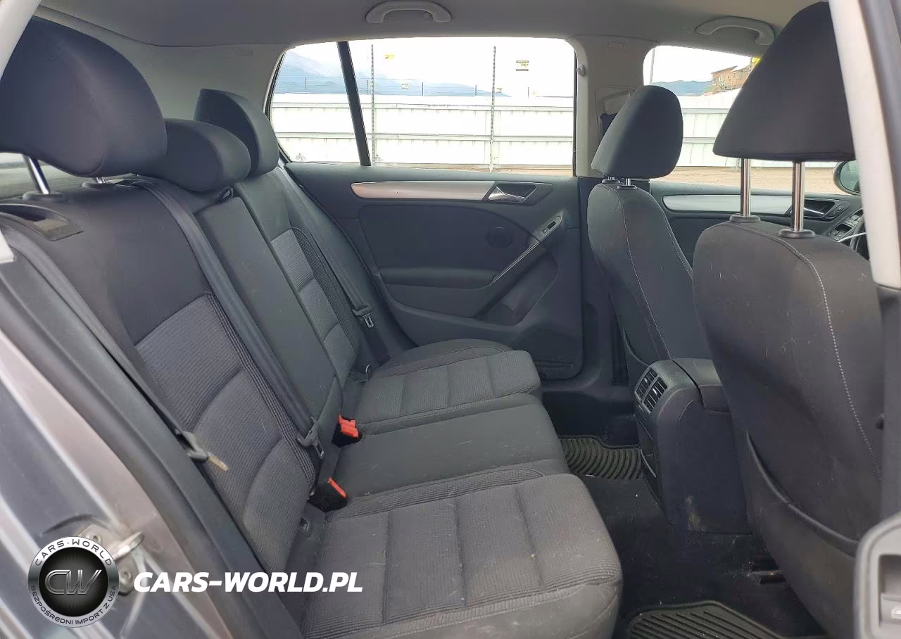 2013 Volkswagen Golf VIN:WVWDM7AJ9DW087261 - 10