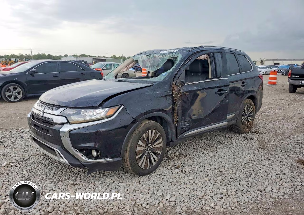 2020 Mitsubishi Outlander Se
