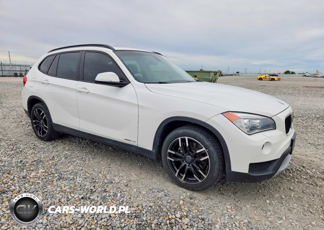 2013 BMW X1 xDrive28I VIN:WBAVL1C56DVR90488 - 4