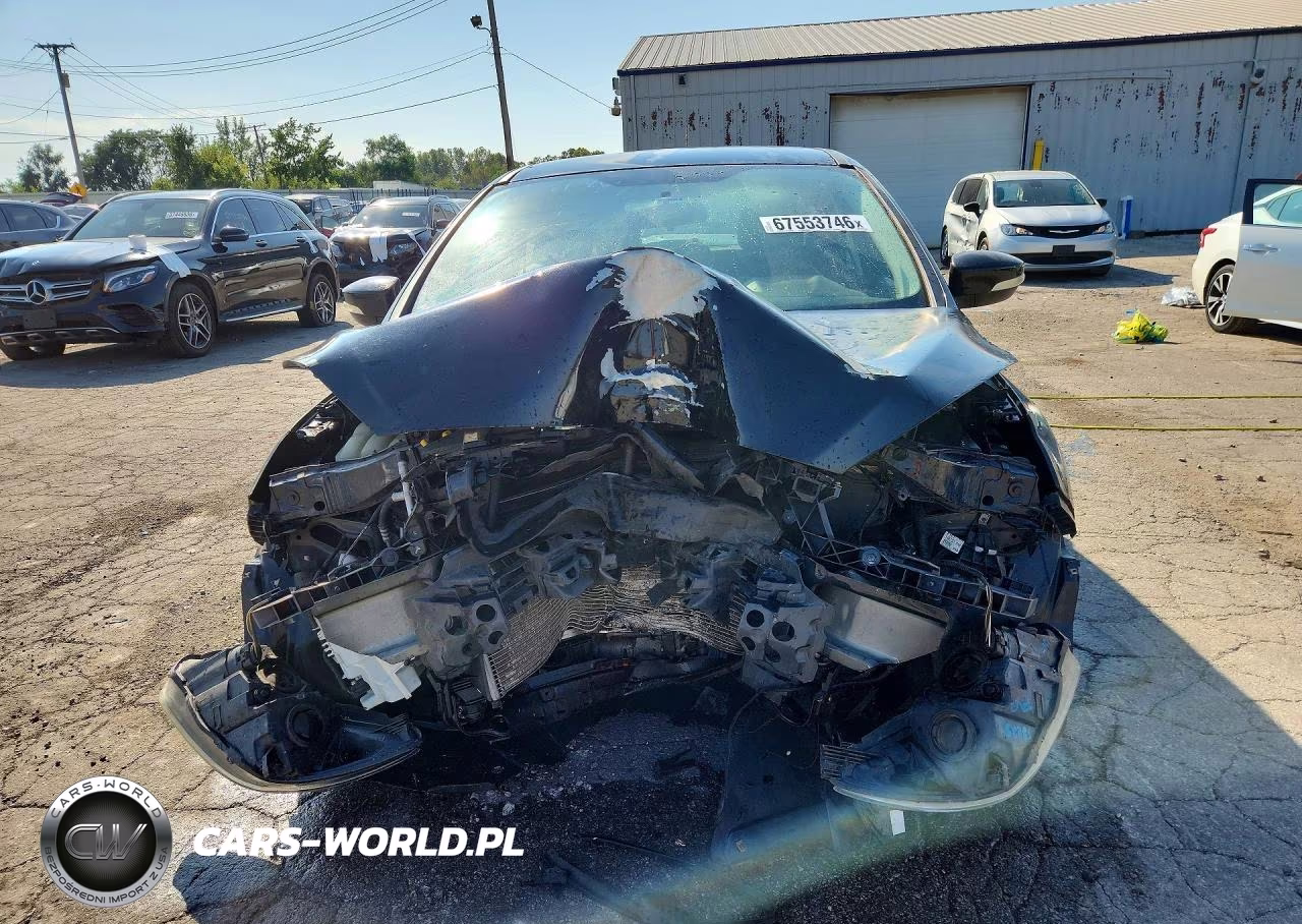2017 Ford Focus Se VIN:1FADP3K28HL228471 - 5