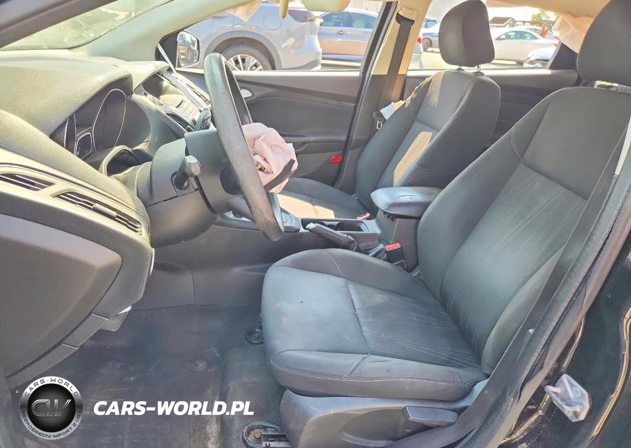 2017 Ford Focus Se VIN:1FADP3K28HL228471 - 7