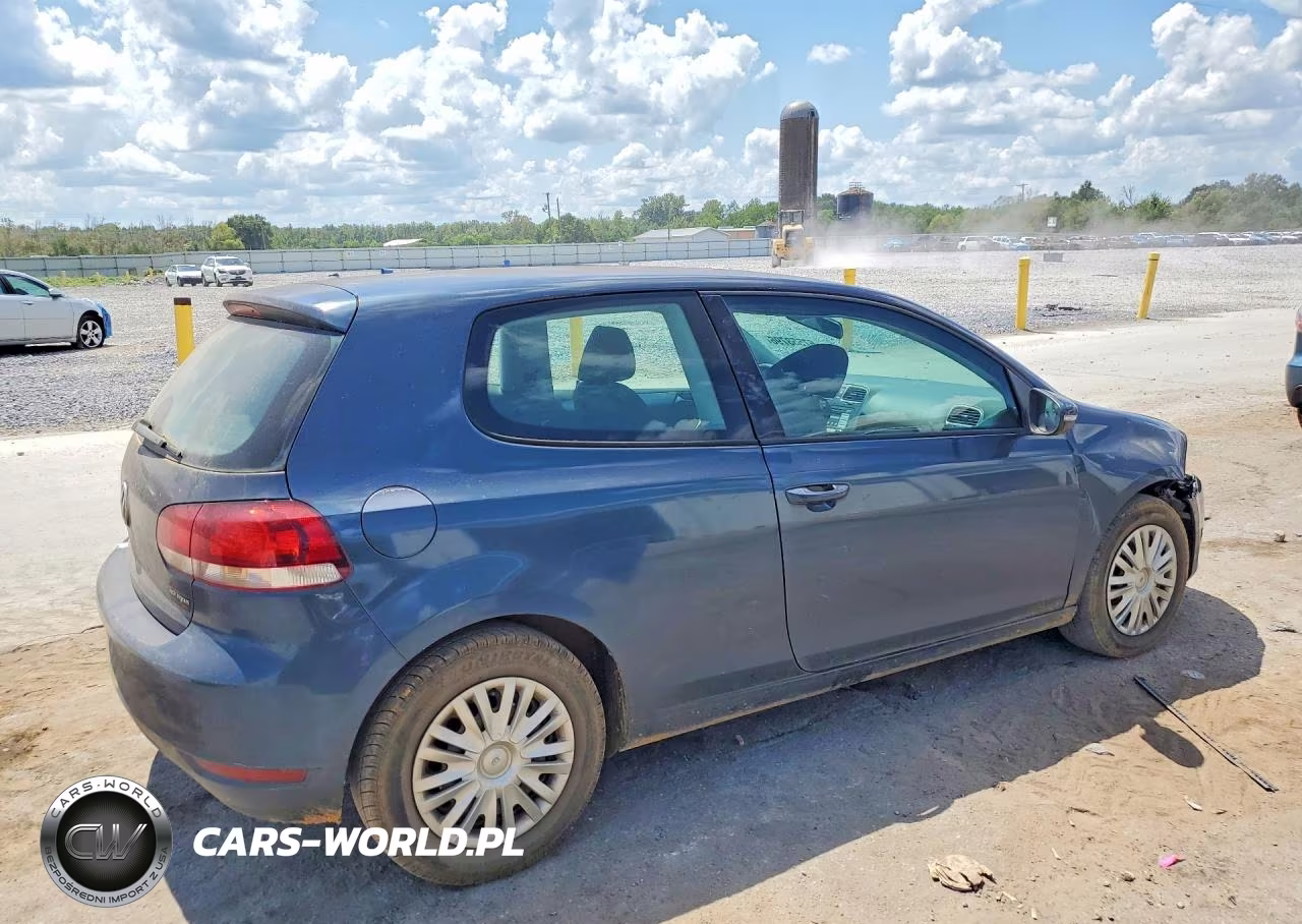 2010 Volkswagen Golf VIN:WVWBA7AJ5AW412354 - 3